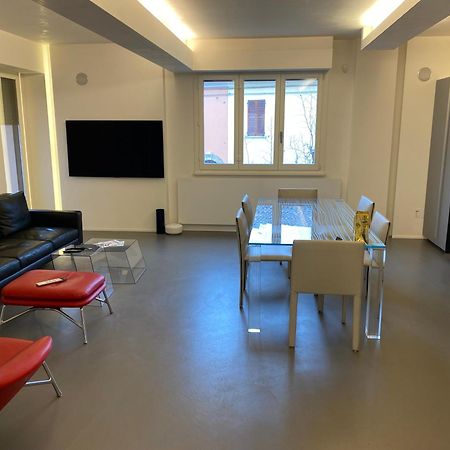 Via Cortirola Luxury Apartment Pesaro Luaran gambar